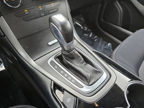 Used 2018 Ford Edge SE AWD/4WD image 27