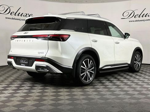Used 2025 INFINITI QX60 Sensory w/ Vision Package AWD/4WD image 6