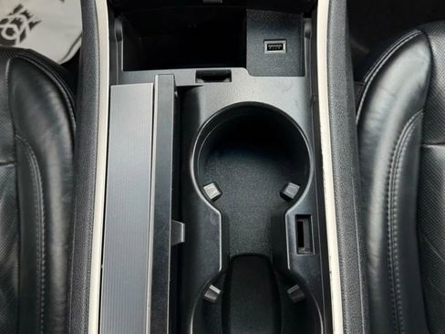 Used 2017 Lincoln MKZ Reserve w/ Climate Package image 29