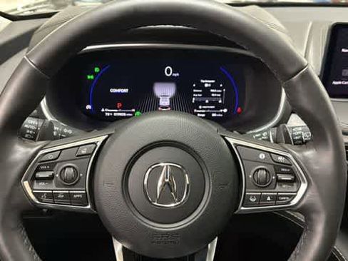 Used 2024 Acura MDX SH-AWD w/ Advance Package image 17