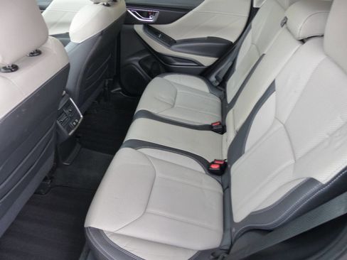 Used 2023 Subaru Forester Limited image 19