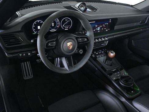 Used 2026 Porsche 911 Carrera T RWD image 4