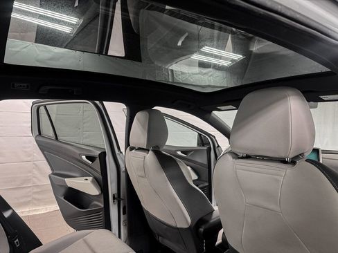 Used 2021 Volkswagen ID.4 1st Edition image 13