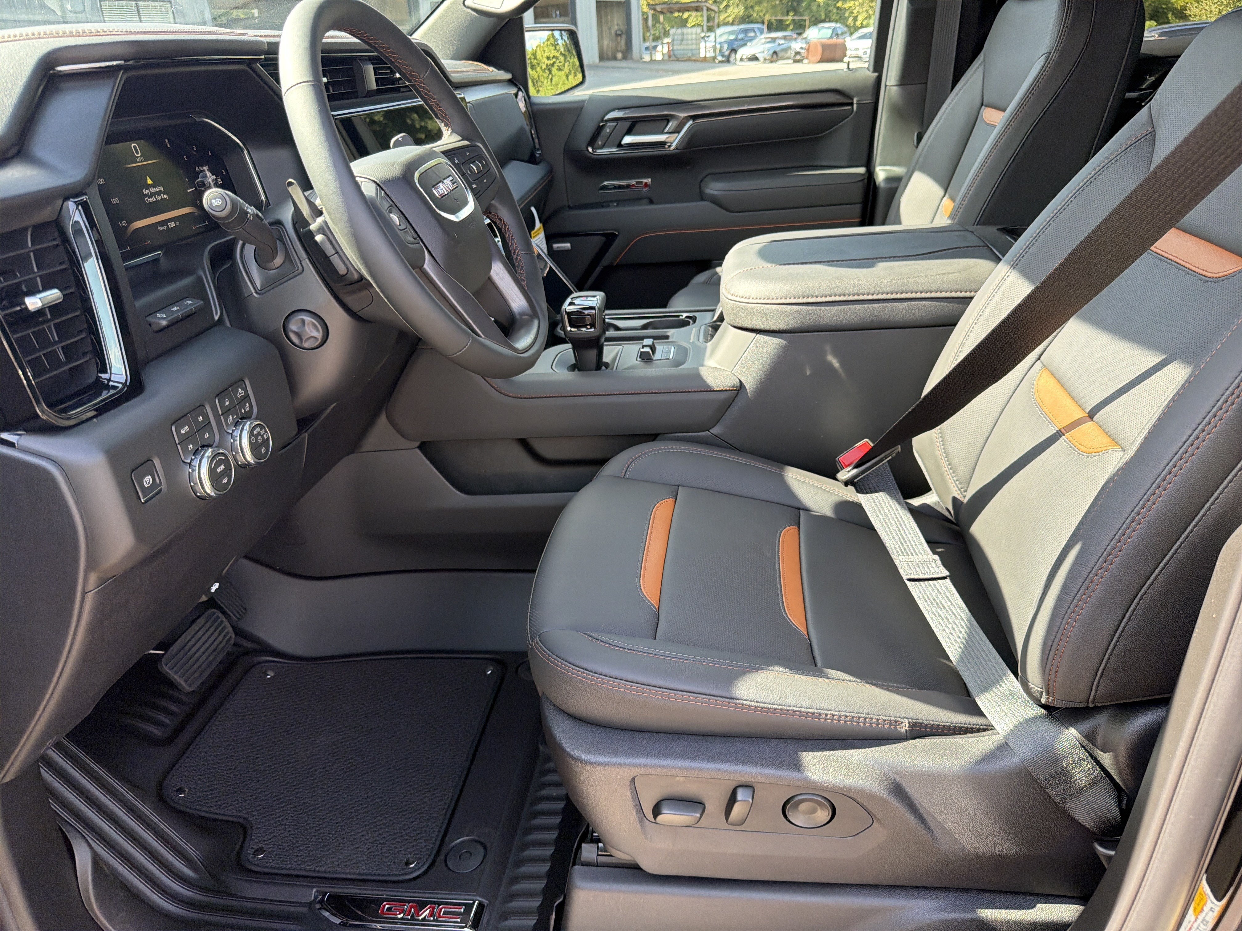 New 2026 GMC Sierra 1500 AT4 w/ AT4 Premium Package AWD/4WD image 10