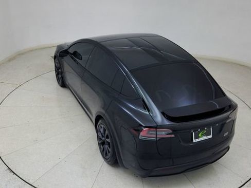 Used 2024 Tesla Model X Plaid image 86