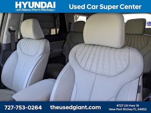 Used 2023 Hyundai Palisade Limited image 7