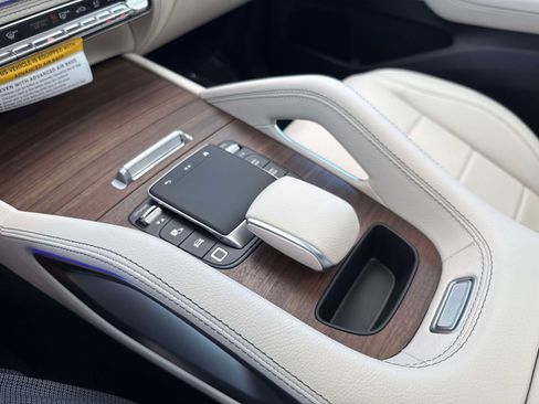 New 2026 Mercedes-Benz GLE 450 4MATIC image 28