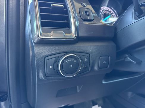 Certified 2019 Ford Ranger Lariat w/ Trailer Tow Package image 25