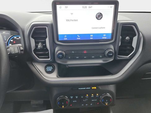 Used 2022 Ford Bronco Sport Outer Banks w/ Tech Package AWD/4WD image 13