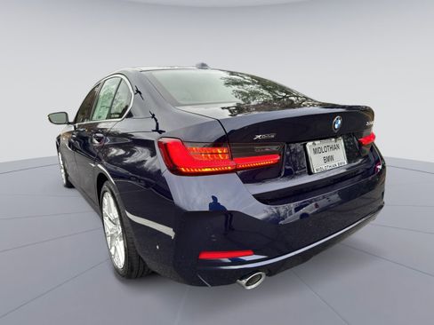 New 2026 BMW 330i xDrive Sedan w/ Premium Package image 27