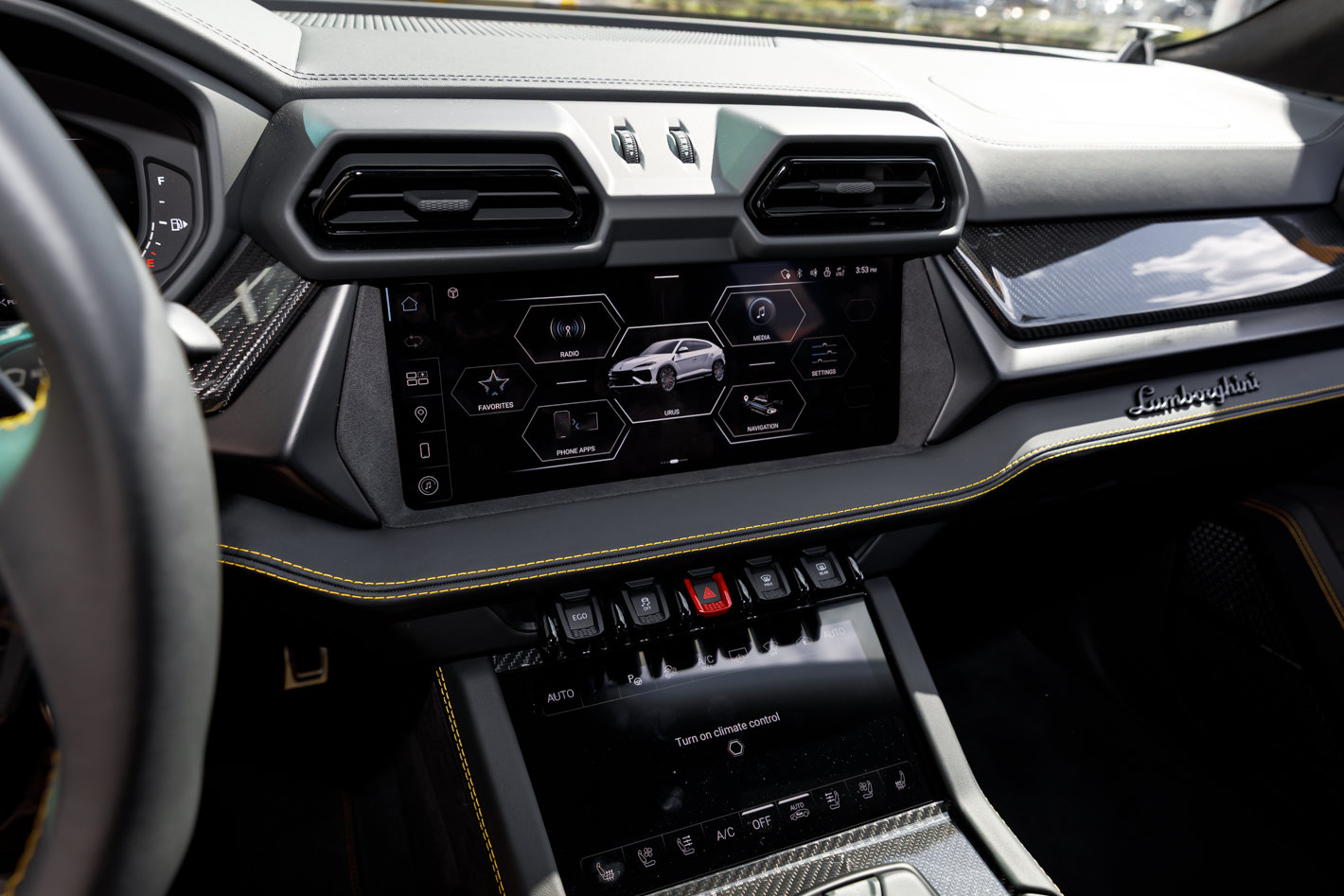 Used 2025 Lamborghini Urus S AWD/4WD image 35