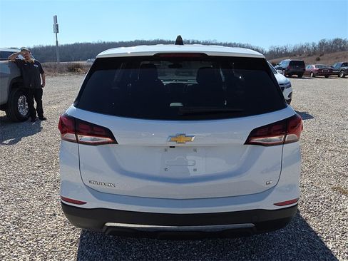 Used 2022 Chevrolet Equinox LT image 5