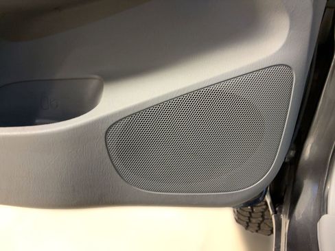 Used 2015 Toyota Tacoma PreRunner w/ SR5 Package image 22