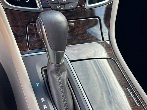 Used 2015 Buick LaCrosse Premium image 27