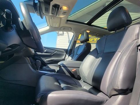 Used 2024 Subaru Ascent Limited w/ Technology Package AWD/4WD image 21