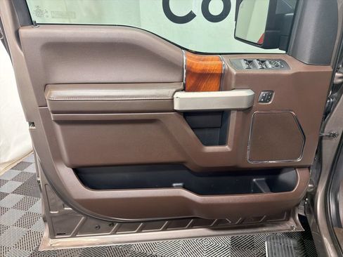 Used 2019 Ford F150 King Ranch w/ Equipment Group 601A Luxury AWD/4WD image 19