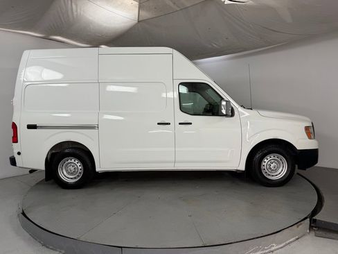 Used 2019 Nissan NV 3500 S RWD image 5