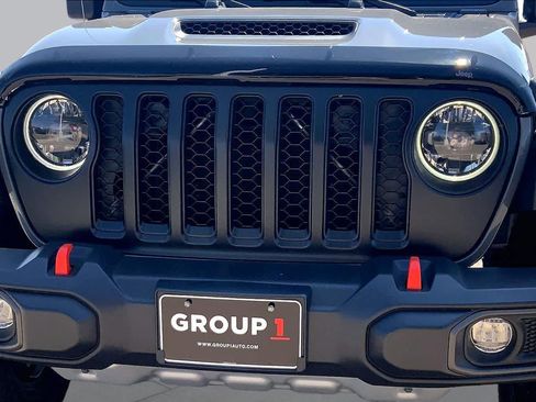 Used 2023 Jeep Gladiator Mojave w/ LED Lighting Group AWD/4WD image 30