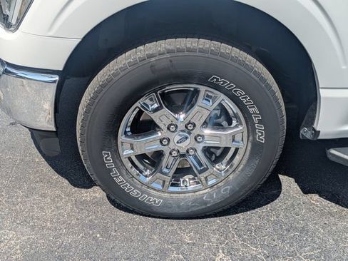 Used 2021 Ford F150 XLT w/ Equipment Group 302A High AWD/4WD image 11