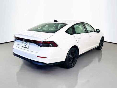 New 2025 Honda Accord SE image 5