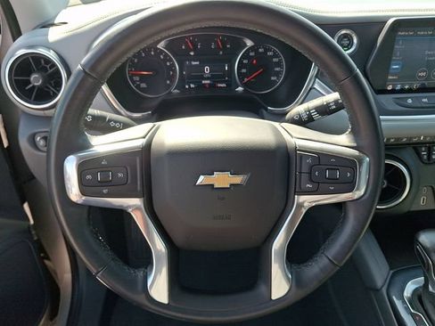 Used 2019 Chevrolet Blazer LT FWD image 15