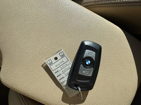 Used 2014 BMW 320i xDrive Sedan image 33