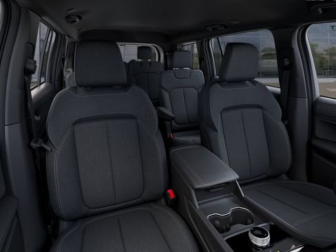New 2026 Jeep Grand Cherokee L Laredo AWD/4WD image 17