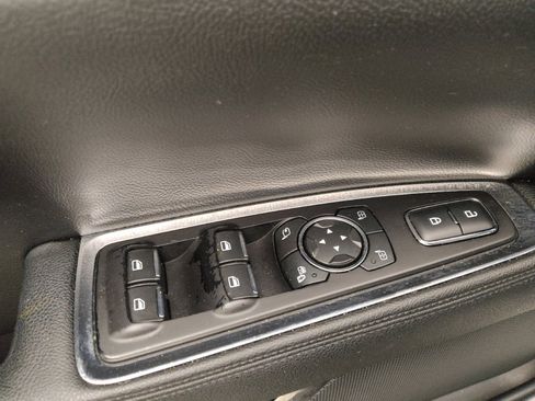 Used 2017 Lincoln Continental Select w/ Climate Package AWD/4WD image 27