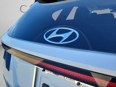 Used 2022 Hyundai Tucson Limited AWD/4WD image 30