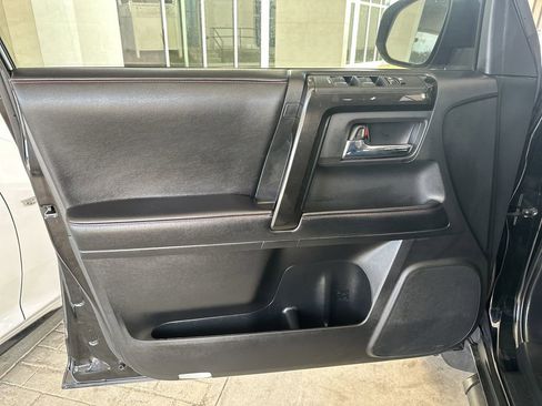 Used 2021 Toyota 4Runner TRD Off-Road Premium image 11