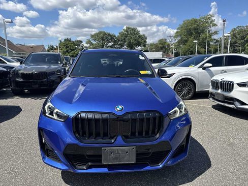 Used 2023 BMW X1 xDrive28i w/ M Sport Package AWD/4WD image 2