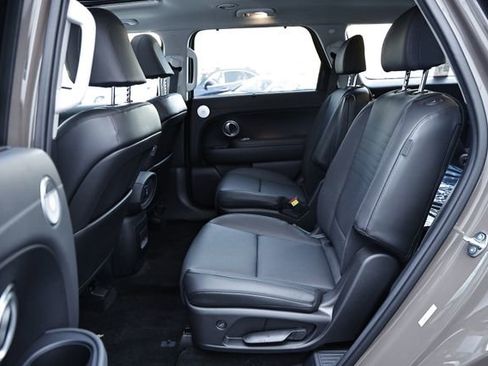 New 2026 Hyundai Elantra SE image 9