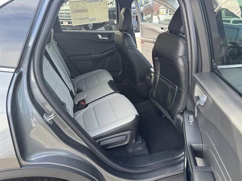 New 2026 Ford Escape SE FWD image 22
