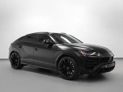 Used 2022 Lamborghini Urus