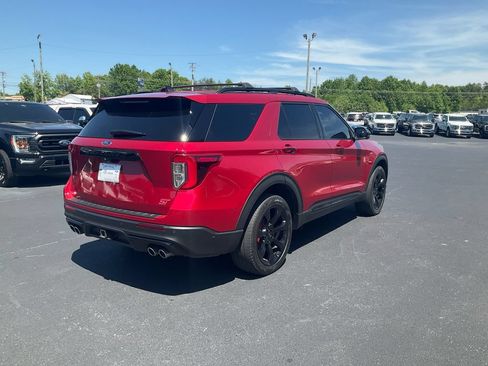 Certified 2021 Ford Explorer ST w/ Equipment Group 401A AWD/4WD image 5