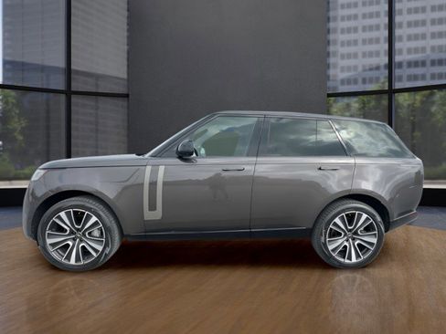 New 2025 Land Rover Range Rover SE image 5
