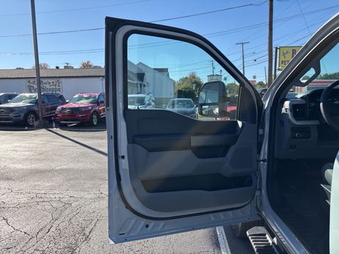New 2026 Ford F250 XLT w/ 360-Degree Camera Package AWD/4WD image 9