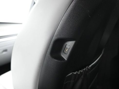 Used 2024 Hyundai Palisade SEL FWD image 38