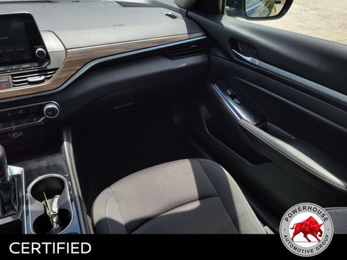 Used 2023 Nissan Altima 2.5 SV FWD image 20