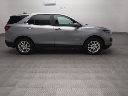 Used 2024 Chevrolet Equinox LT FWD image 11