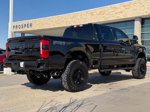 New 2026 Ford F250 Lariat w/ Black Appearance Package image 48