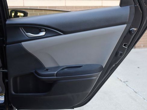 Used 2019 Honda Civic LX image 18