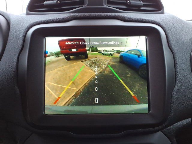 Used 2021 Jeep Renegade Latitude AWD/4WD image 24
