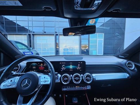 Used 2022 Mercedes-Benz GLB 250 image 7