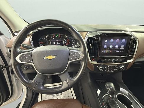 Used 2021 Chevrolet Traverse High Country w/ LPO, 'HIT The Road' Package image 20
