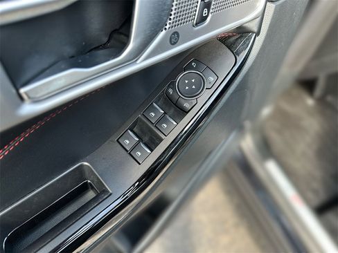 Used 2023 Ford Explorer ST-Line image 16