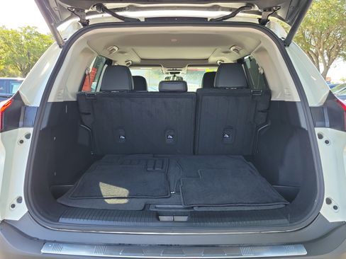 Certified 2023 Nissan Rogue SV w/ SV Premium B Package FWD image 9
