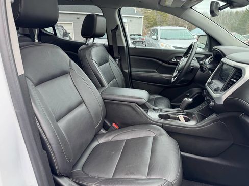 Used 2018 GMC Acadia SLT image 18