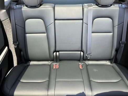 Used 2023 Tesla Model Y AWD image 12