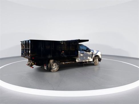New 2024 Ford F350 XL w/ XL Chrome Package image 7